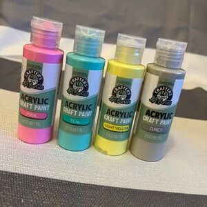 Set of 10 new bottles